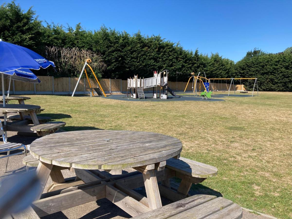 Birchington Vale Caravan Holiday Park Екстер'єр фото