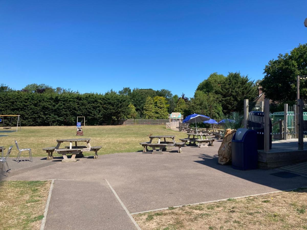 Birchington Vale Caravan Holiday Park Екстер'єр фото